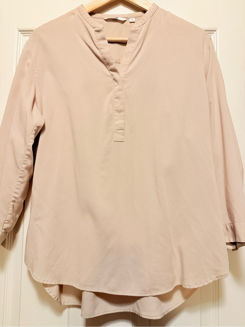 6 of Uniqlo blouse set - Picture 4 of 7